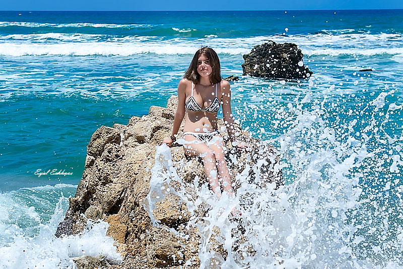 swimsuit-model